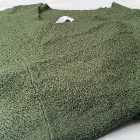 Dark Green Nordstrom Soft Wool Sweater, size M - Picture 3 of 4